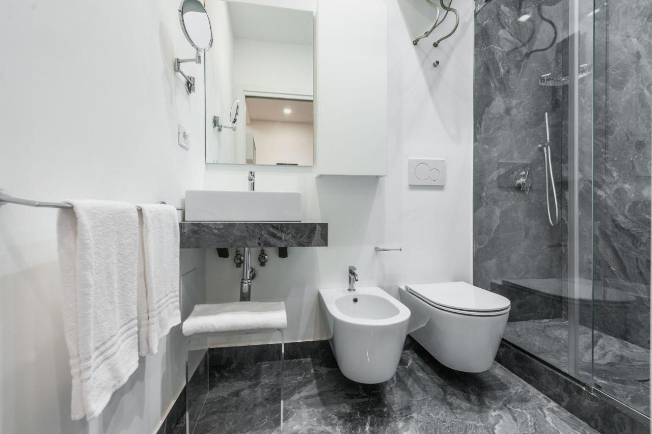 Rg8 Independent Apartment 카타니아 외부 사진