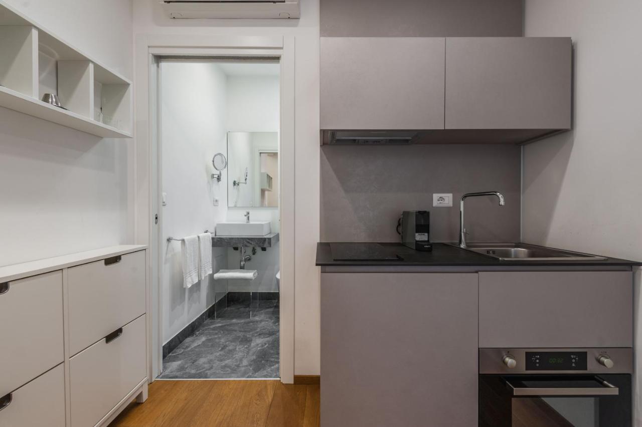 Rg8 Independent Apartment 카타니아 외부 사진